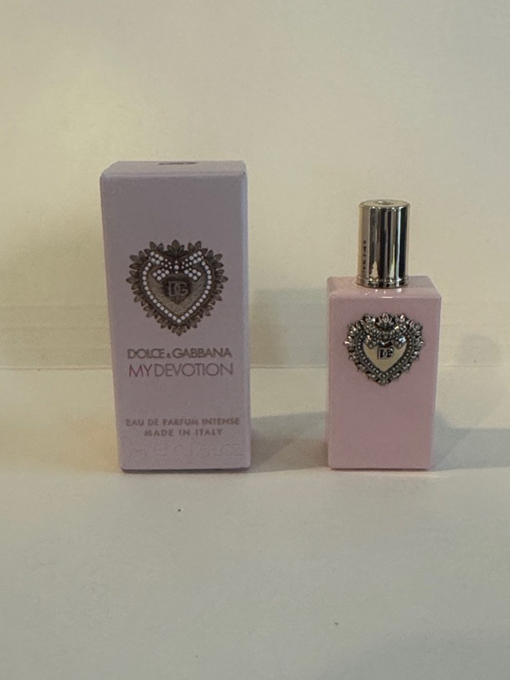 Dolce & Gabbana My Devotion Intense Mini Travel Collector Size 0.17oz - Picture 3 of 6
